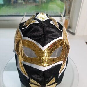 Sin Cara Halloween Mask Adult Size Lace Closure Cushioned Black & Gold